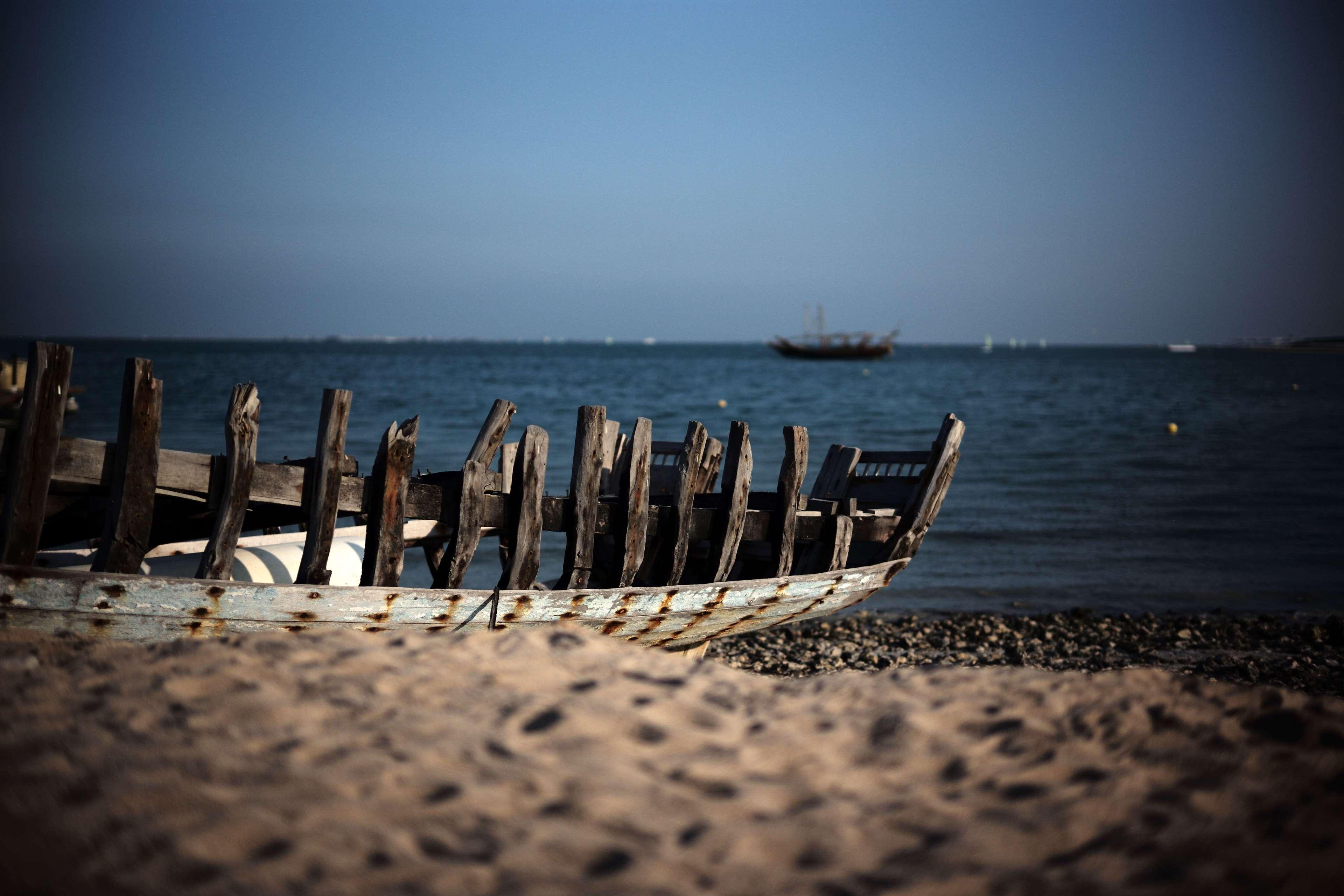 Park Hyatt Doha Hotell Eksteriør bilde The beach at Fort Belan